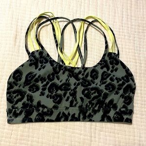 Victoria Sport Leopard Strappy Sports Bra